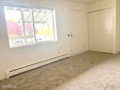 Main picture of 2900 W Northern Lights Blvd