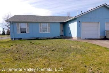 Main picture of 464 Hummingbird St SE