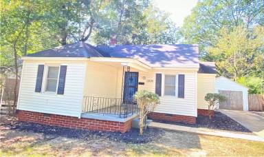 Main picture of 1025 S Highland St