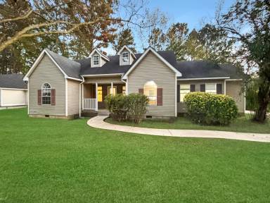 Main picture of 9114 Amberleigh Ln