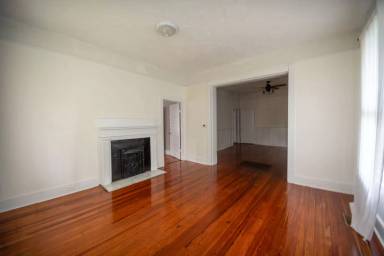 Main picture of 1241 Eberhart Ave