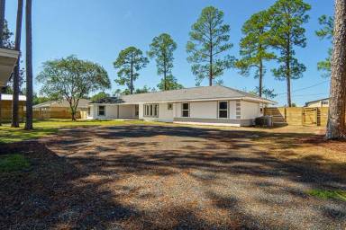 Main picture of 498 Alabama St