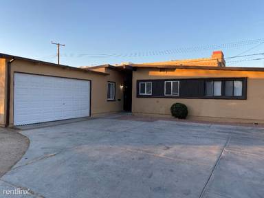 Main picture of 1023 W Avenue H1