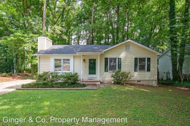 Main picture of 2930 Glenridge Dr