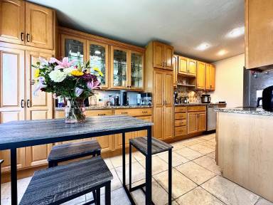 Main picture of 8163 Redlands St