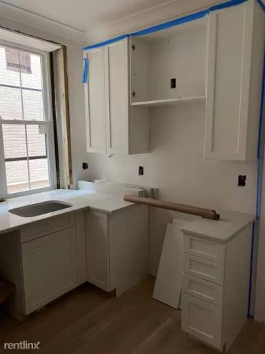 Main picture of 47 Englewood Ave