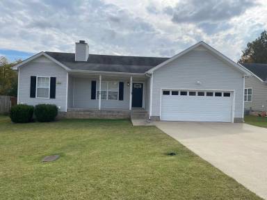 Main picture of 365 Andrew Dr