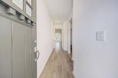 Main picture of 171 Mendoza