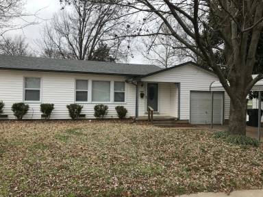Main picture of 1125 N Oklahoma Ave