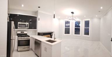 Main picture of 308 Clerk St