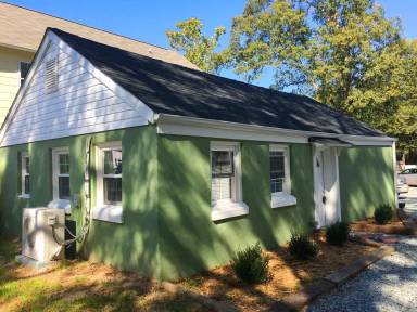 Main picture of 102 E Poplar Ave