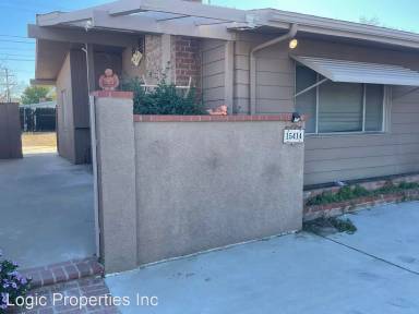 Main picture of 15414 Eleanor Ln
