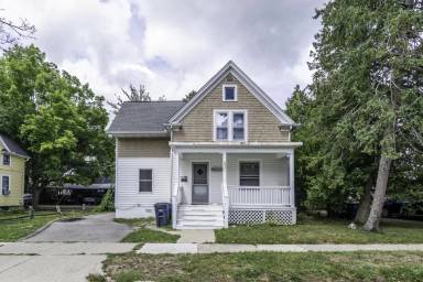 Main picture of 827 Brookwood Pl