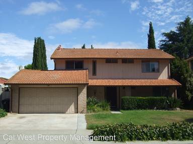 Main picture of 875 Kozera Dr