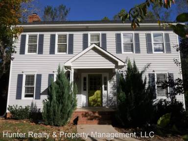 Main picture of 1101 Bent Grass Ln