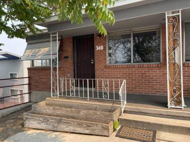 Main picture of 382 Wilson Ave