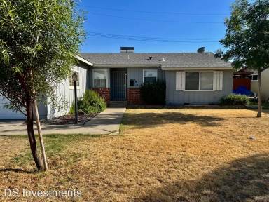 Main picture of 106 Whittier Ct