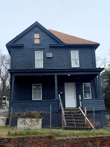 Main picture of 400 Fife St