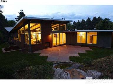 Main picture of 819 6th St