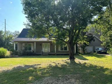 Main picture of 4084 N Lexington Ln