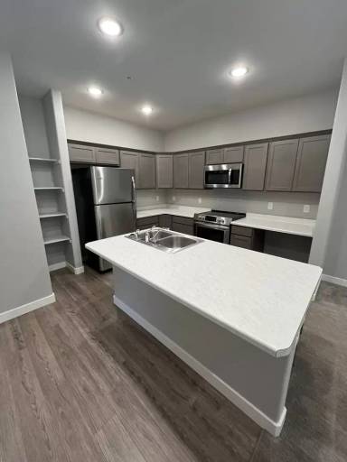 Main picture of 613 Balanced Rock Way
