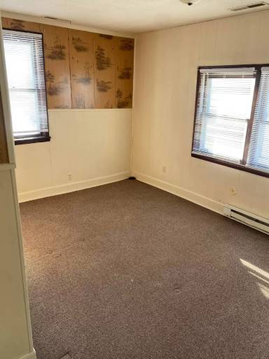 Main picture of 1322 N Morrison St