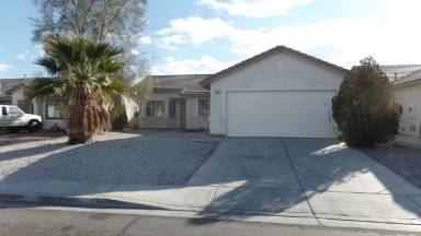Main picture of 831 Yankee Ave