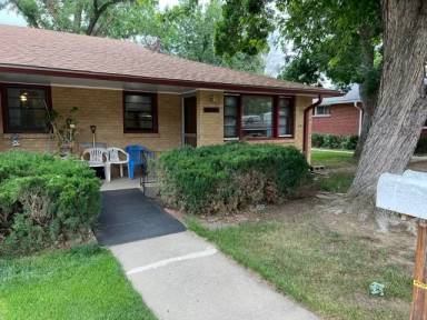 Main picture of 802-10 Apple Ct