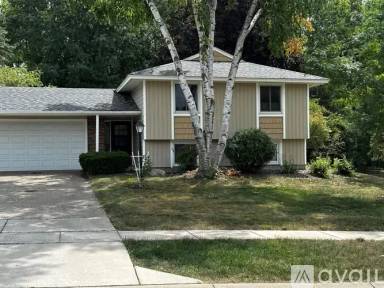 Main picture of 13694 Fordham Ave