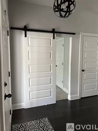 Main picture of 345 Southridge
