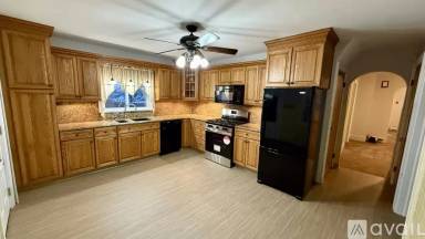 Main picture of 400 Irving Ave