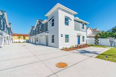 Main picture of 3715 W Wisconsin Ave