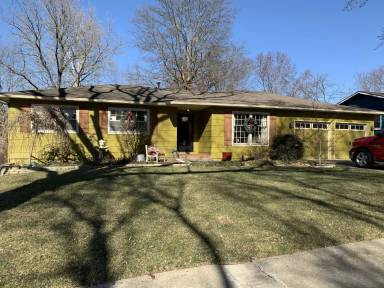 Main picture of 2912 Chisholm Dr