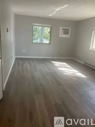Main picture of 1200 Fruit St