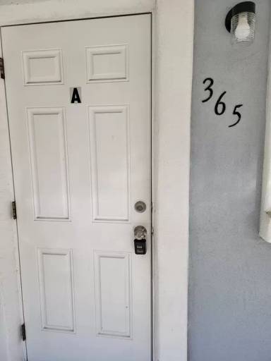 Main picture of 363 W Merritt Ave