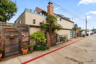 Main picture of 624 J Ave