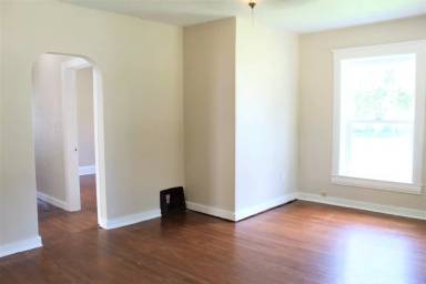 Main picture of 529 Franklin St