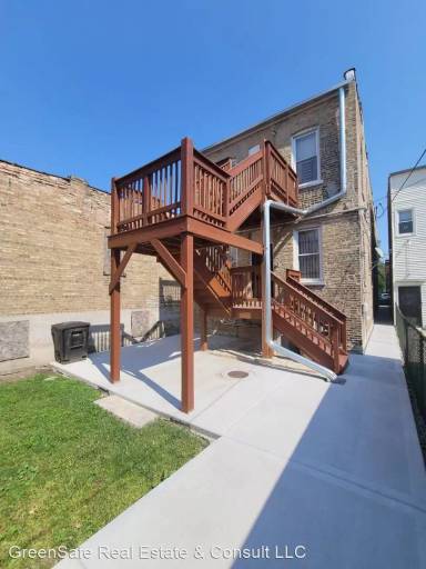Main picture of 6338 S May St