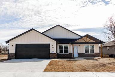 Main picture of 1412 E Emelyn Ln