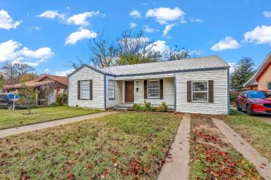 Main picture of 3724 Townsend Dr