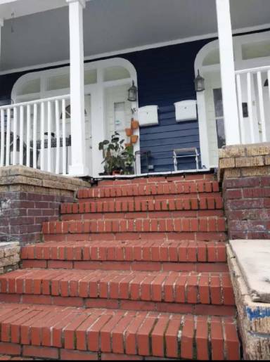 Main picture of 1609 Marigny St