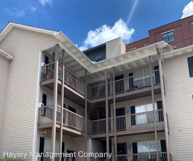 Main picture of 233 W Glenn Ave