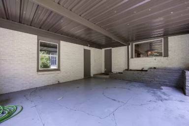 Main picture of 2036 NW 19th St