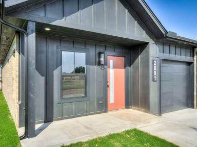 Main picture of 2914 Treight Creek Ln