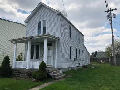 Main picture of 124 Garvey Ave