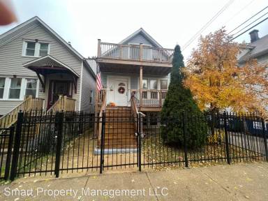 Main picture of 1840 N Drake Ave