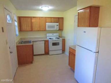 Main picture of 5587 Ironwood Ct