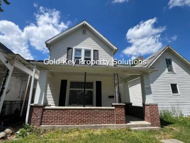 Main picture of 822 W Dewald St