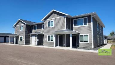 Main picture of 2566 118th St