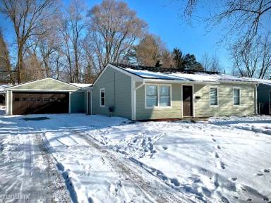 Main picture of 6451 Marcy St
